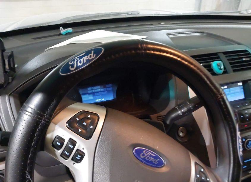 Photo 7 of 2015 Ford Explorer (VIN 1FM5K8B80FGA54993)