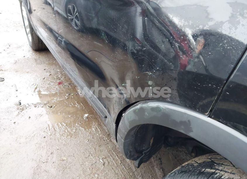 Photo 21 of 2016 Ford Explorer (VIN 1FM5K8B80GGA24054)