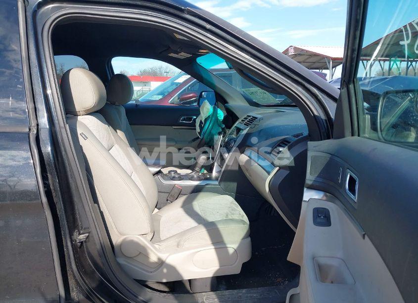 Photo 5 of 2013 Ford Explorer (VIN 1FM5K8B81DGA16248)