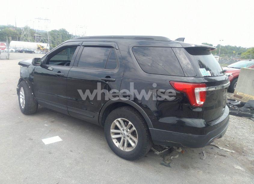 Photo 3 of 2017 Ford Explorer (VIN 1FM5K8B81HGA53659)