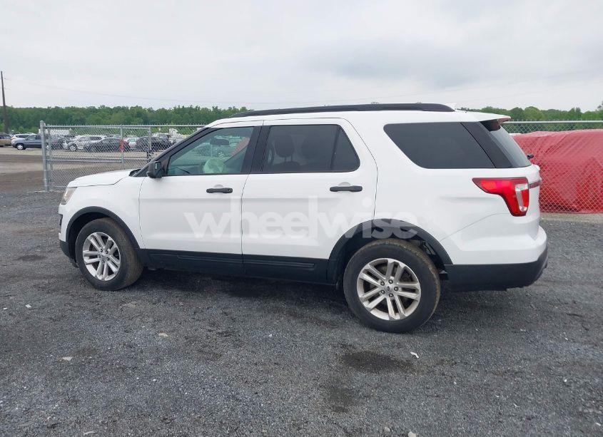 Photo 13 of 2017 Ford Explorer (VIN 1FM5K8B81HGB22463)
