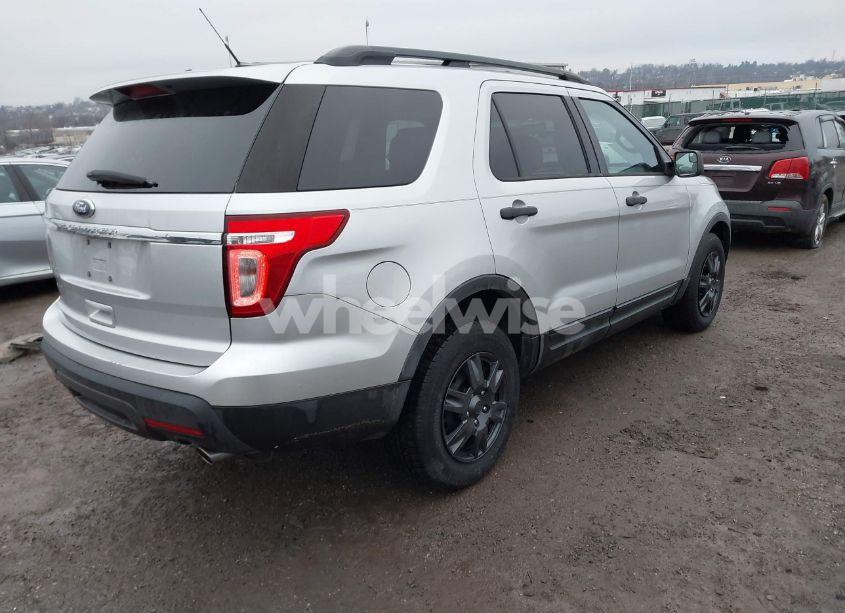 Photo 4 of 2013 Ford Explorer (VIN 1FM5K8B83DGB11443)