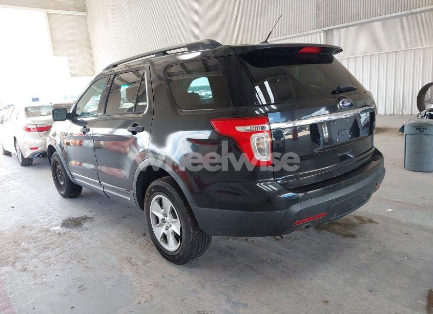 Photo 3 of 2014 Ford Explorer (VIN 1FM5K8B83EGA58325)