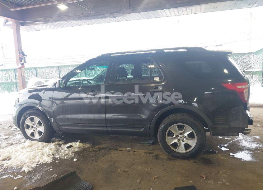 Photo 15 of 2014 Ford Explorer (VIN 1FM5K8B83EGB31774)