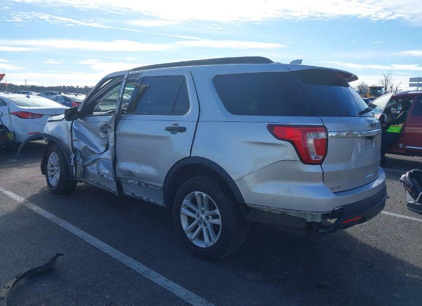 Photo 3 of 2016 Ford Explorer (VIN 1FM5K8B83GGA41799)