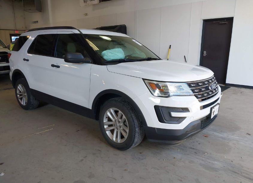 2017 Ford Explorer (VIN 1FM5K8B83HGE27592) main photo