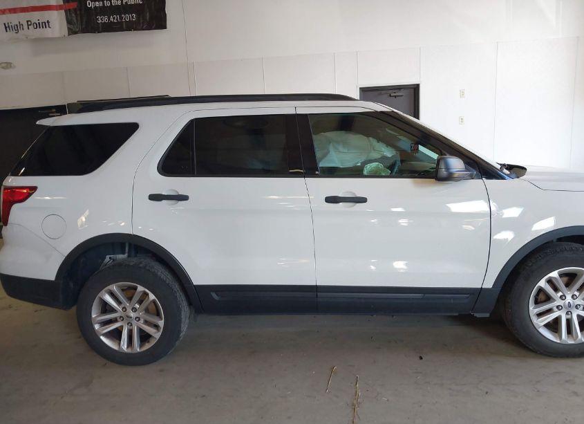 Photo 13 of 2017 Ford Explorer (VIN 1FM5K8B83HGE27592)