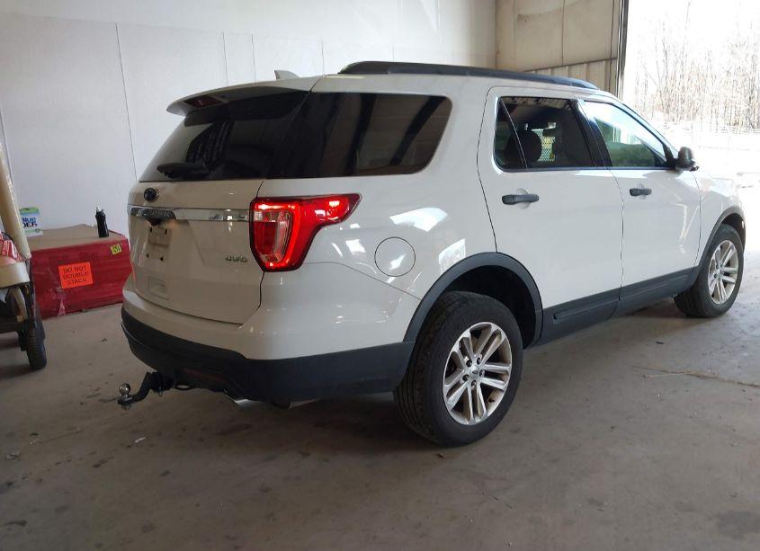 Photo 4 of 2017 Ford Explorer (VIN 1FM5K8B83HGE27592)