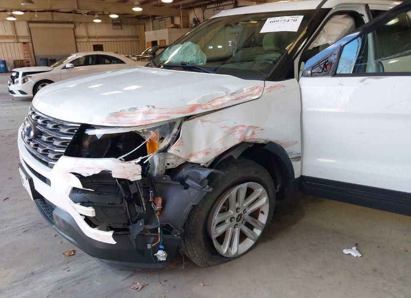 Photo 6 of 2017 Ford Explorer (VIN 1FM5K8B83HGE27592)