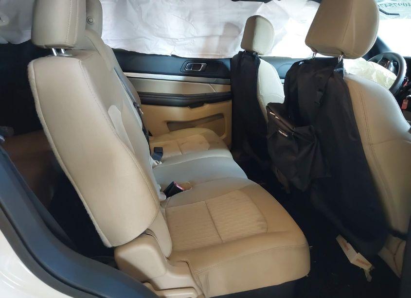 Photo 8 of 2017 Ford Explorer (VIN 1FM5K8B83HGE27592)