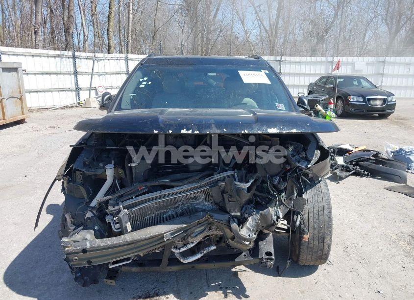 Photo 12 of 2018 Ford Explorer (VIN 1FM5K8B83JGC25292)