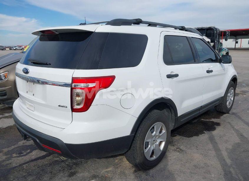 Photo 4 of 2014 Ford Explorer (VIN 1FM5K8B84EGA49536)