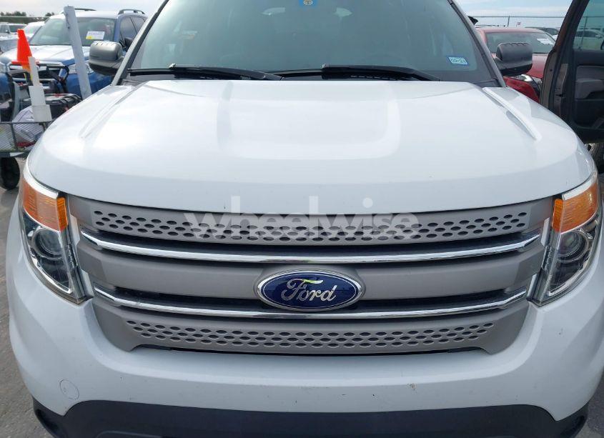 Photo 6 of 2014 Ford Explorer (VIN 1FM5K8B84EGA49536)