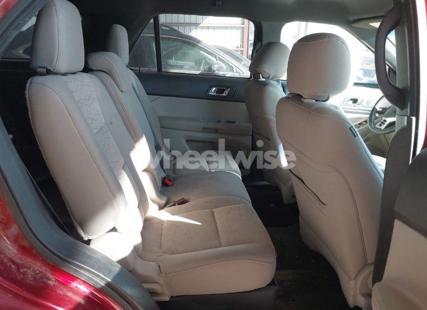 Photo 8 of 2014 Ford Explorer (VIN 1FM5K8B84EGB18483)