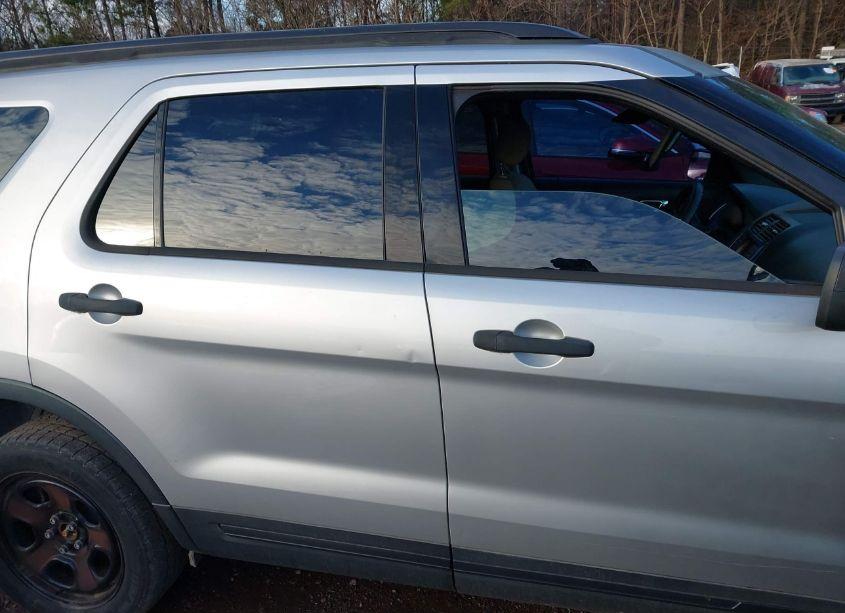 Photo 12 of 2017 Ford Explorer (VIN 1FM5K8B84HGB41377)