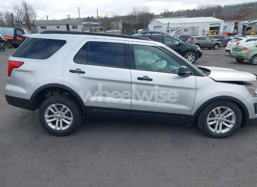 Photo 13 of 2017 Ford Explorer (VIN 1FM5K8B84HGC56206)