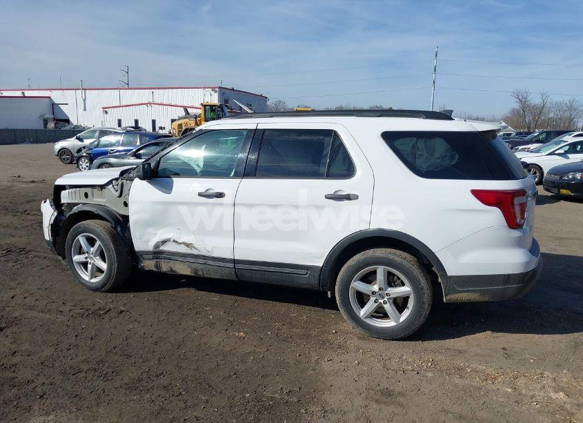Photo 14 of 2018 Ford Explorer (VIN 1FM5K8B84JGC64909)