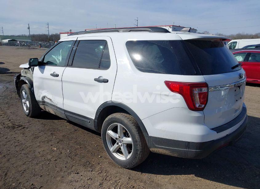 Photo 3 of 2018 Ford Explorer (VIN 1FM5K8B84JGC64909)