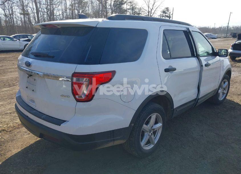 Photo 4 of 2018 Ford Explorer (VIN 1FM5K8B84JGC64909)