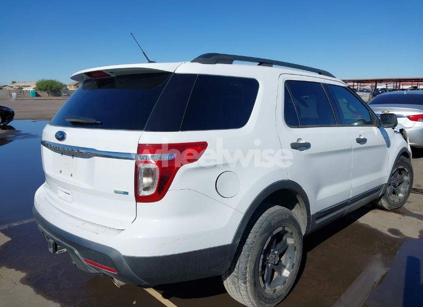 Photo 4 of 2013 Ford Explorer (VIN 1FM5K8B85DGA45588)