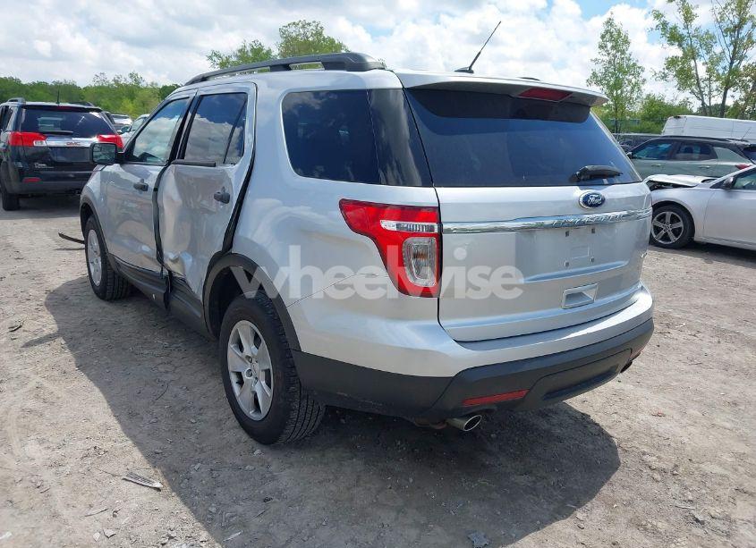 Photo 3 of 2013 Ford Explorer (VIN 1FM5K8B85DGC28764)