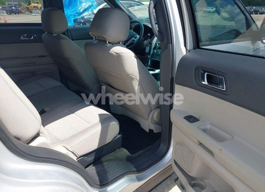 Photo 8 of 2013 Ford Explorer (VIN 1FM5K8B85DGC28764)