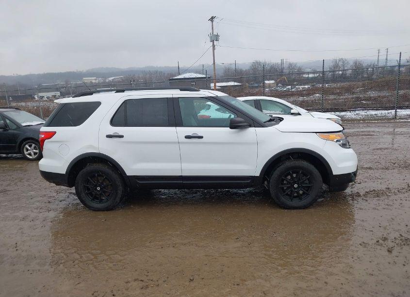 Photo 13 of 2014 Ford Explorer (VIN 1FM5K8B85EGA48122)