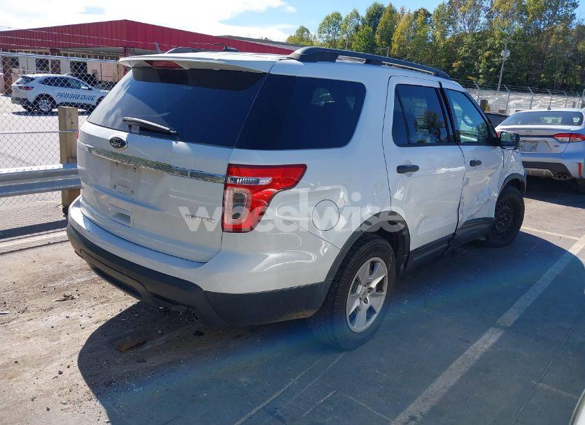 Photo 4 of 2014 Ford Explorer (VIN 1FM5K8B85EGB25183)