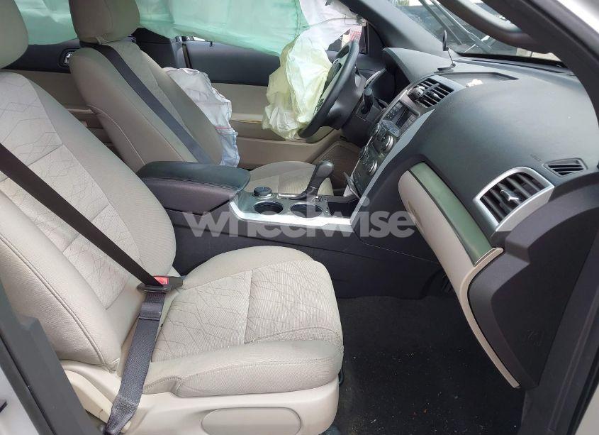 Photo 5 of 2014 Ford Explorer (VIN 1FM5K8B85EGB44879)