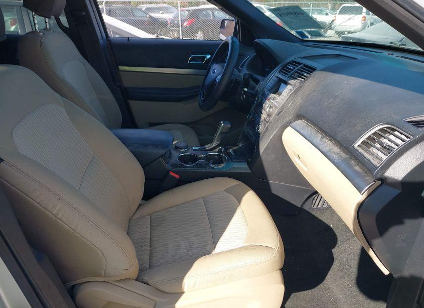 Photo 5 of 2016 Ford Explorer (VIN 1FM5K8B85GGC91965)