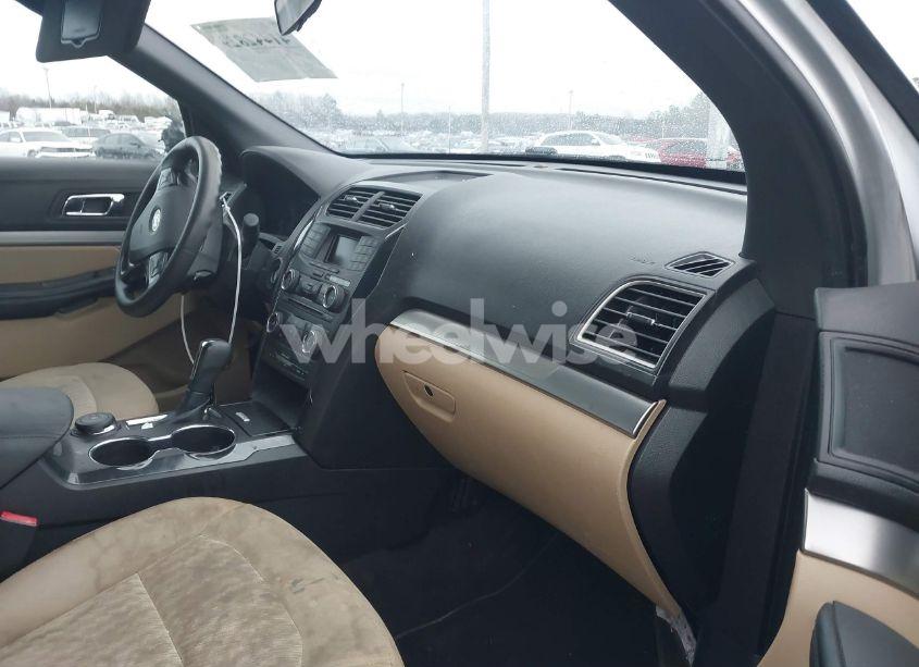 Photo 5 of 2017 Ford Explorer (VIN 1FM5K8B85HGC79395)