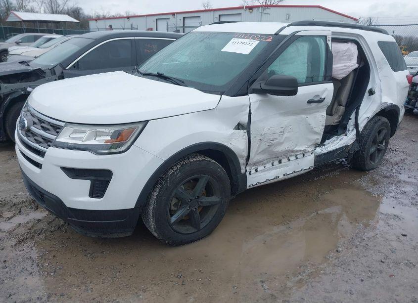 Photo 2 of 2019 Ford Explorer (VIN 1FM5K8B85KGA77650)