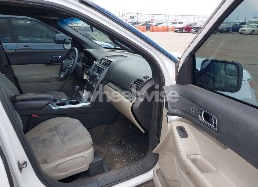 Photo 5 of 2013 Ford Explorer (VIN 1FM5K8B86DGC49090)