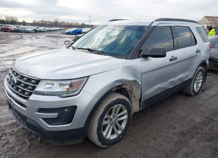 Photo 2 of 2017 Ford Explorer (VIN 1FM5K8B86HGD07429)