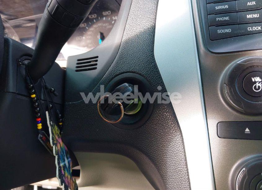 Photo 11 of 2014 Ford Explorer (VIN 1FM5K8B87EGB47749)