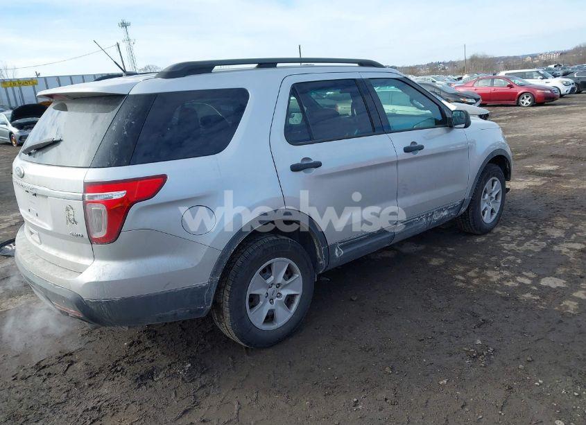 Photo 4 of 2014 Ford Explorer (VIN 1FM5K8B87EGB47749)