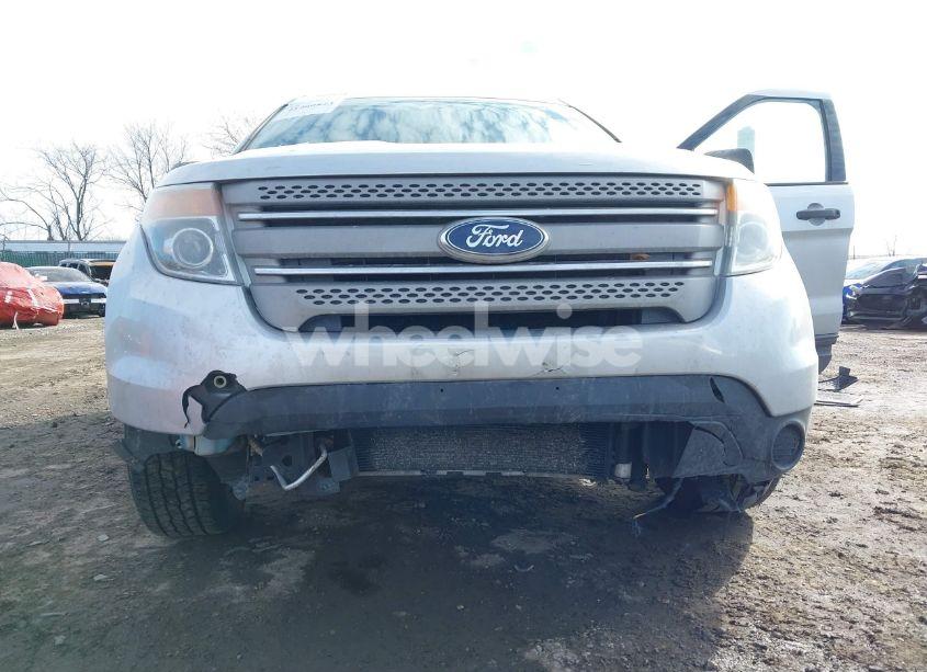 Photo 6 of 2014 Ford Explorer (VIN 1FM5K8B87EGB47749)