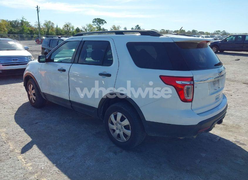 Photo 3 of 2014 Ford Explorer (VIN 1FM5K8B87EGB96532)