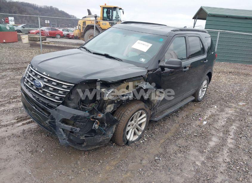 Photo 2 of 2017 Ford Explorer (VIN 1FM5K8B87HGC65207)