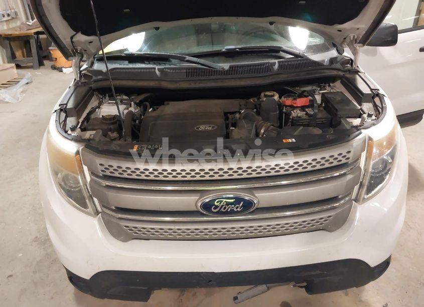 Photo 10 of 2013 Ford Explorer (VIN 1FM5K8B88DGA73918)