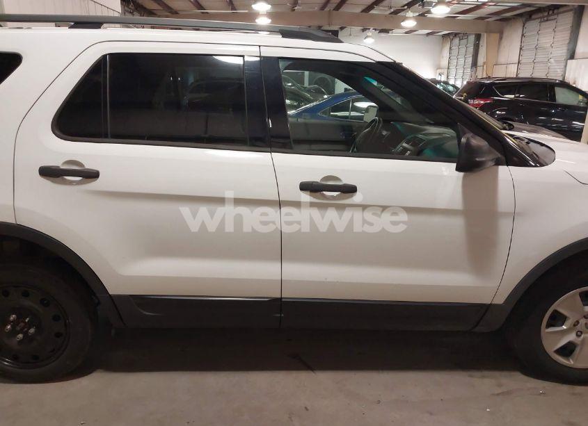 Photo 13 of 2013 Ford Explorer (VIN 1FM5K8B88DGA73918)
