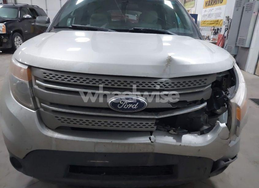 Photo 12 of 2013 Ford Explorer (VIN 1FM5K8B88DGB35706)