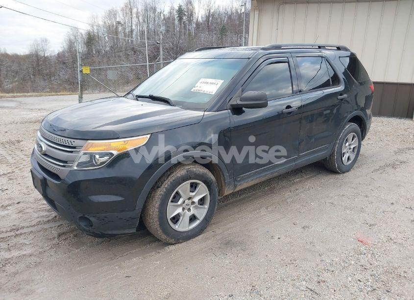 Photo 2 of 2014 Ford Explorer (VIN 1FM5K8B88EGA49765)