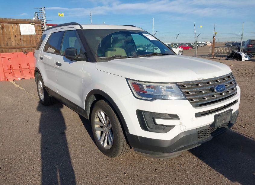 2017 Ford Explorer (VIN 1FM5K8B88HGE11632) main photo