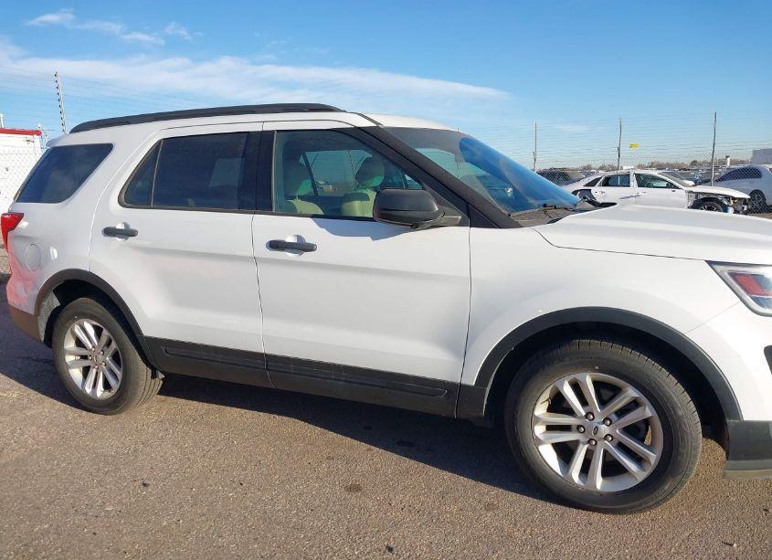 Photo 13 of 2017 Ford Explorer (VIN 1FM5K8B88HGE11632)