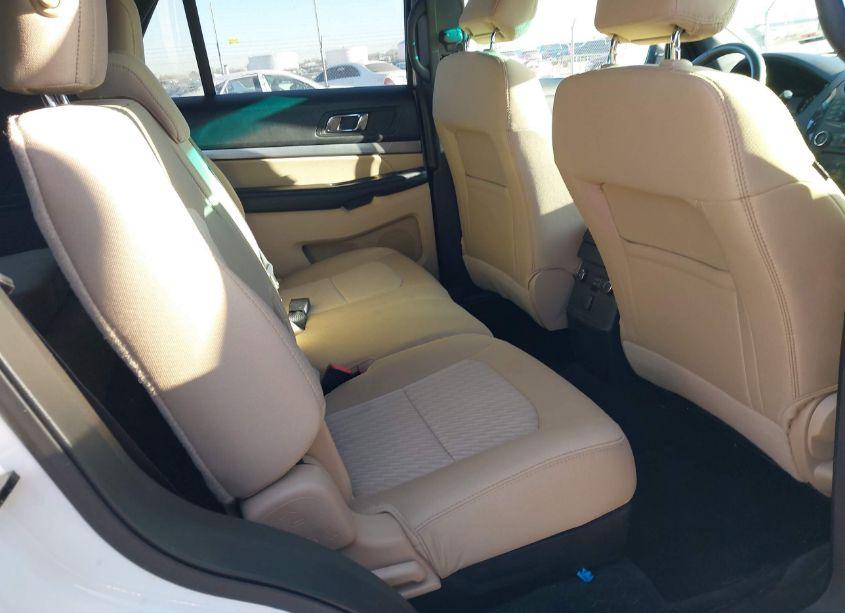 Photo 8 of 2017 Ford Explorer (VIN 1FM5K8B88HGE11632)