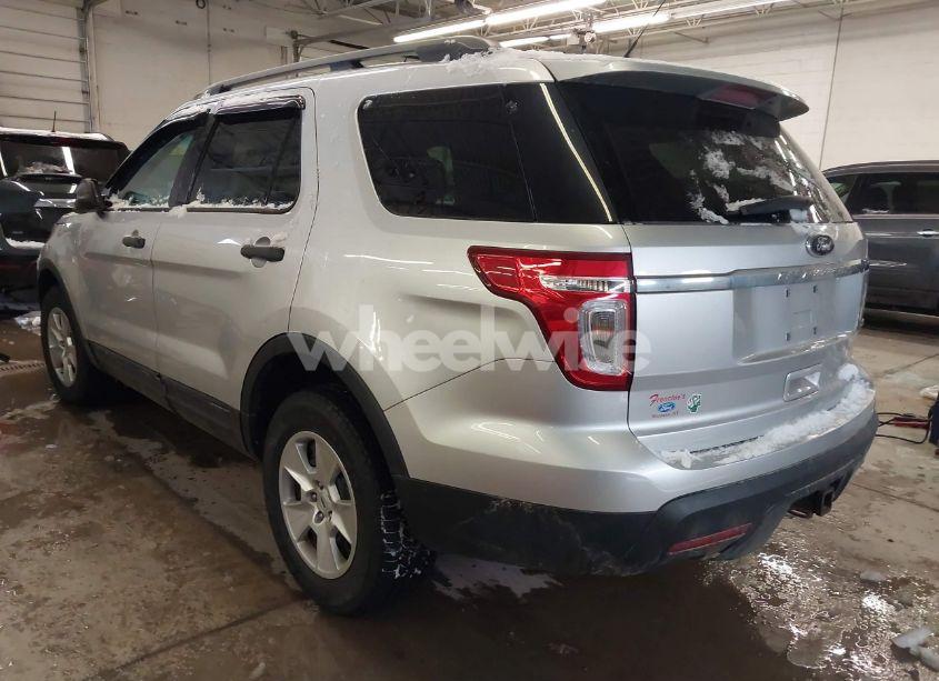 Photo 3 of 2013 Ford Explorer (VIN 1FM5K8B89DGA95944)