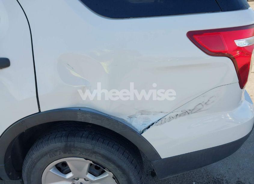 Photo 6 of 2013 Ford Explorer (VIN 1FM5K8B89DGC94444)