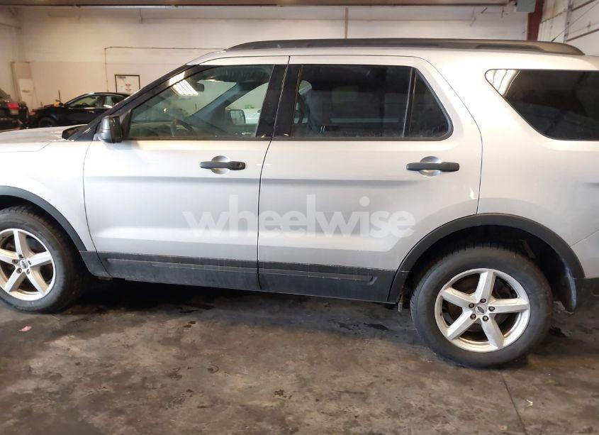 Photo 14 of 2018 Ford Explorer (VIN 1FM5K8B89JGB47407)