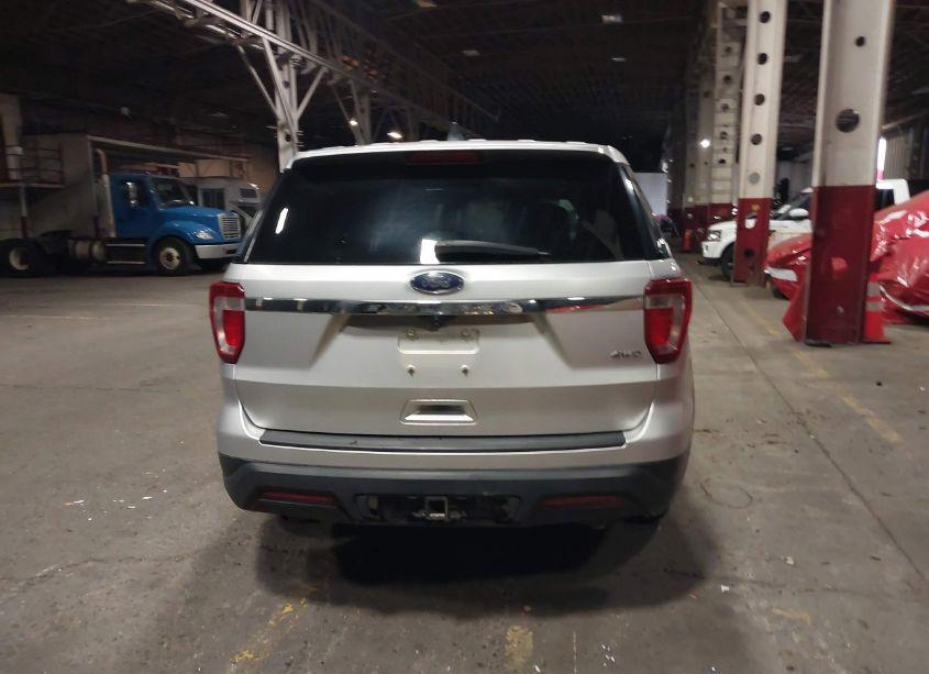 Photo 16 of 2018 Ford Explorer (VIN 1FM5K8B8XJGC73839)